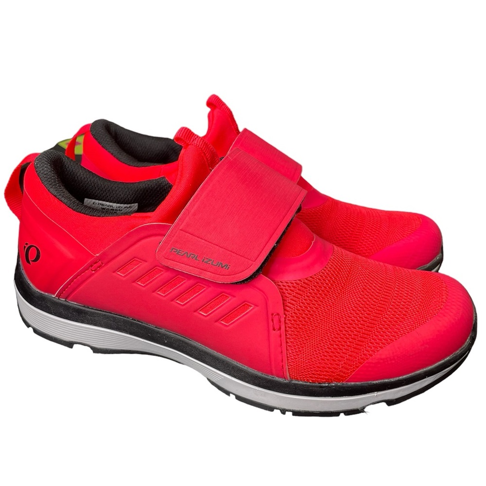 Cycling shoes